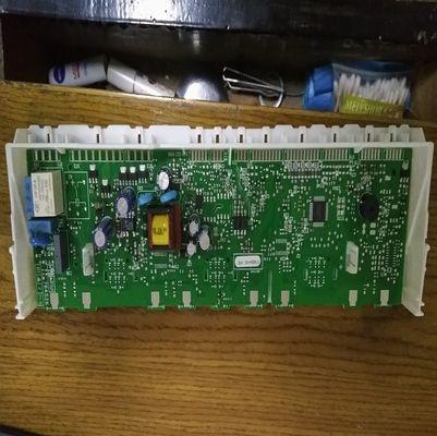 电脑电源拆卸教程（轻松拆卸电脑电源，揭秘内部构造，快速解决问题）