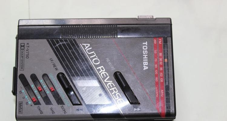 SonyEX750NA低音表现如何？（探索SonyEX750NA耳机低音特点及用户体验）