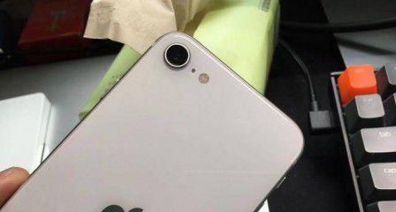 了解iPhoneSE128G的性能与特点（探索这款性能卓越的iPhoneSE128G的亮点和功能）