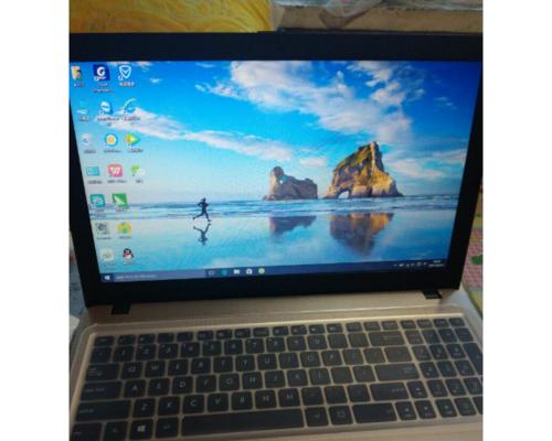 华硕VivoBook4000（游戏性能卓越、细节表现出众、超强续航助你畅快游戏）
