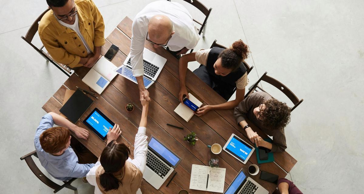 使用U盘装载Windows10的教程（详细步骤教你如何使用U盘安装Windows10系统）