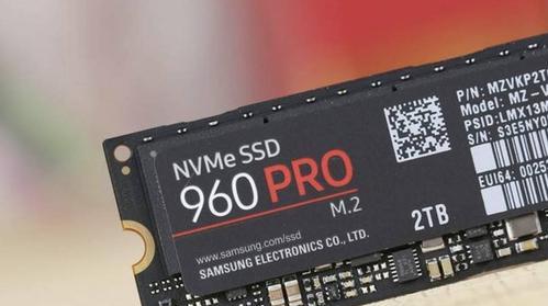 三星EVO960的性能和特点（高速读写、可靠耐用的固态硬盘）